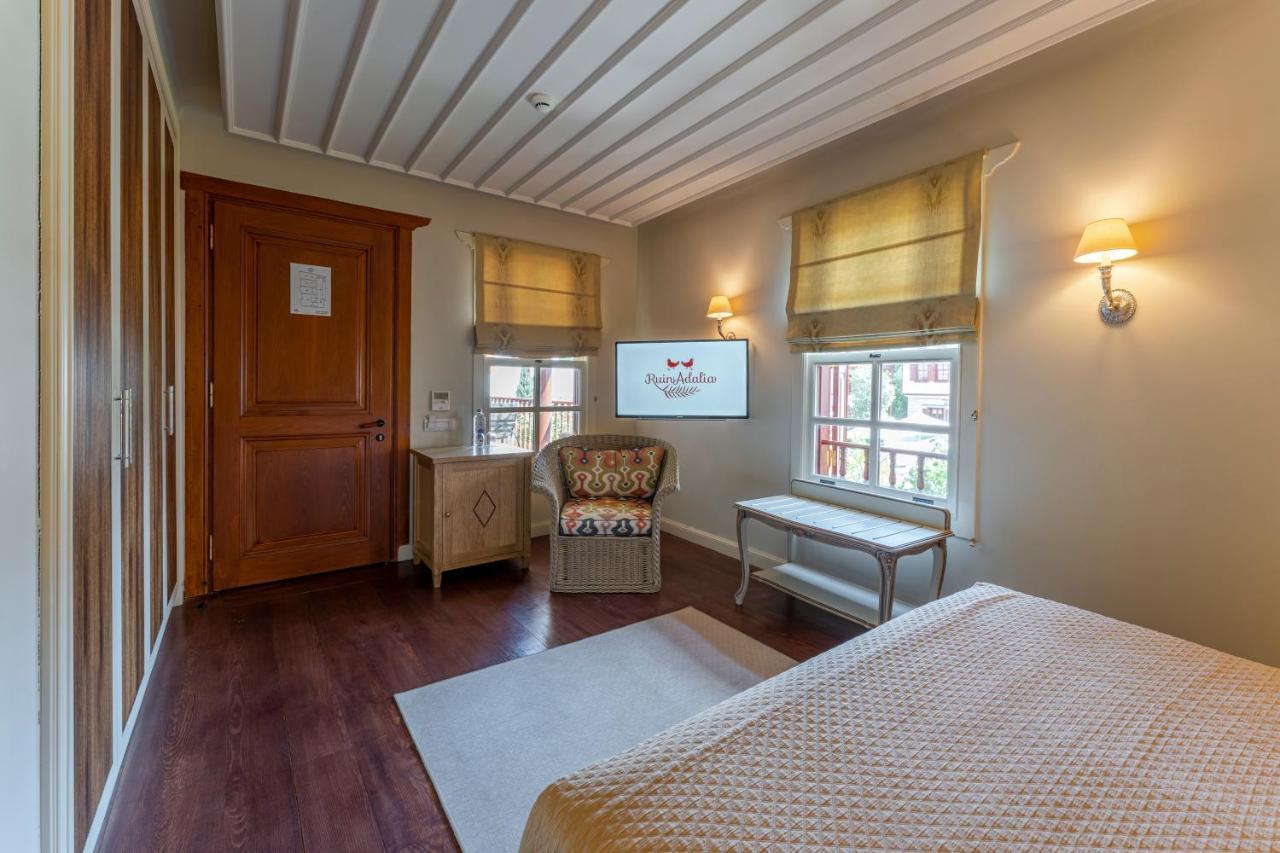 Ruinadalia Hotel - Adult Only Анталия Екстериор снимка