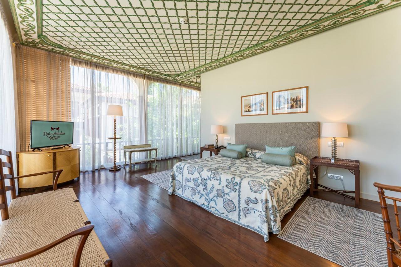 Ruinadalia Hotel - Adult Only Анталия Екстериор снимка